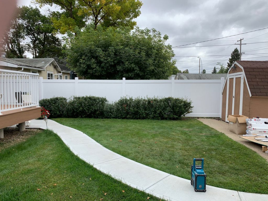 Revolutionary PVC Vinyl Fencing Solutions in Canada Oasis Outdoor